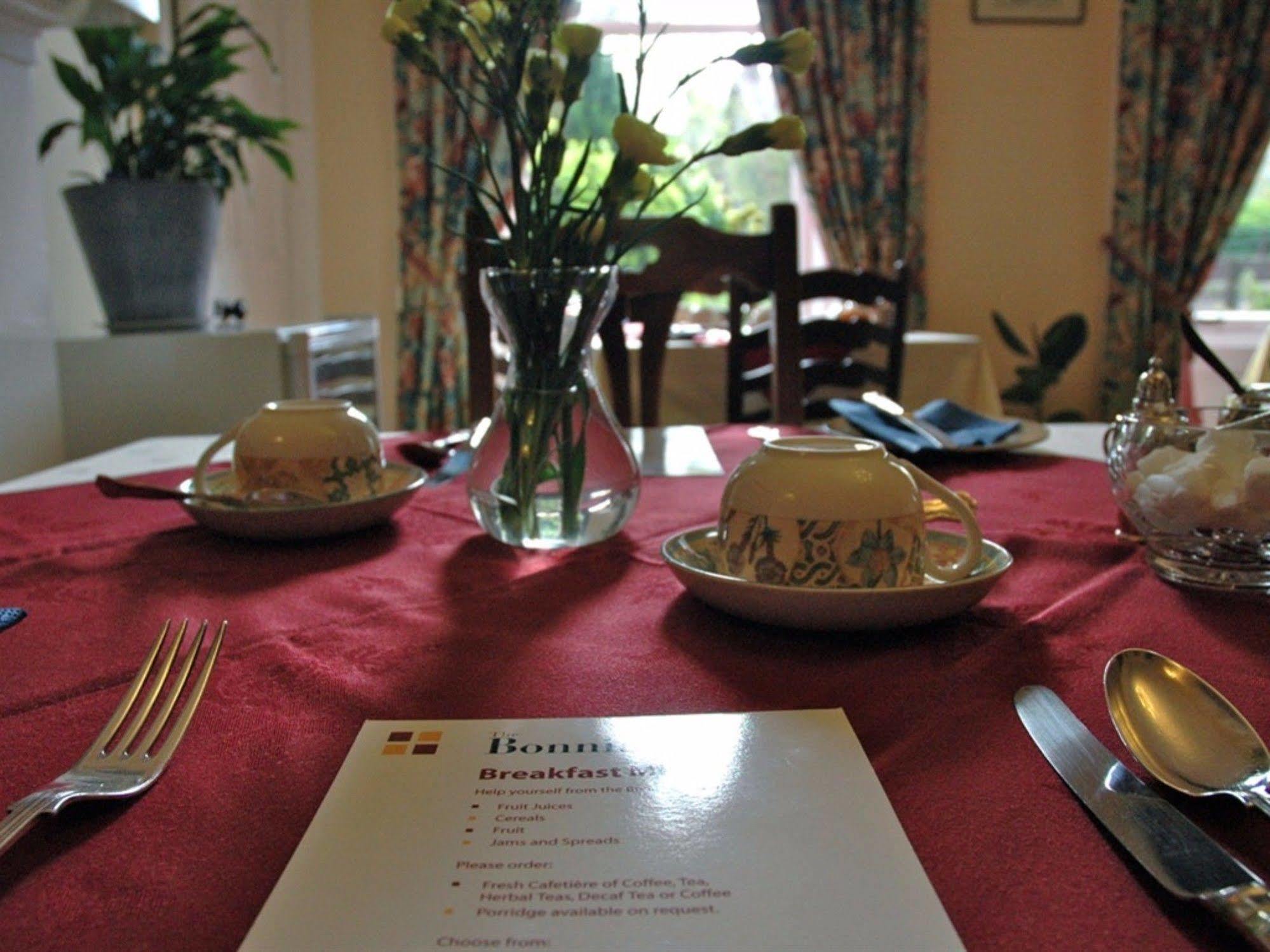 Bonnington Guest House Единбург Екстериор снимка
