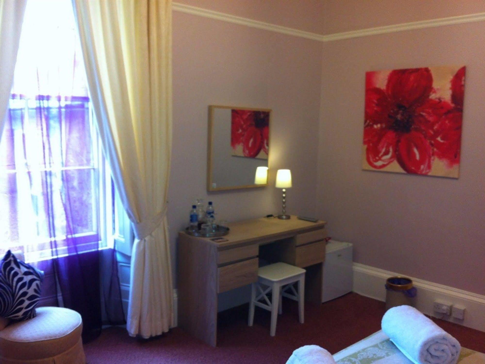 Bonnington Guest House Единбург Екстериор снимка