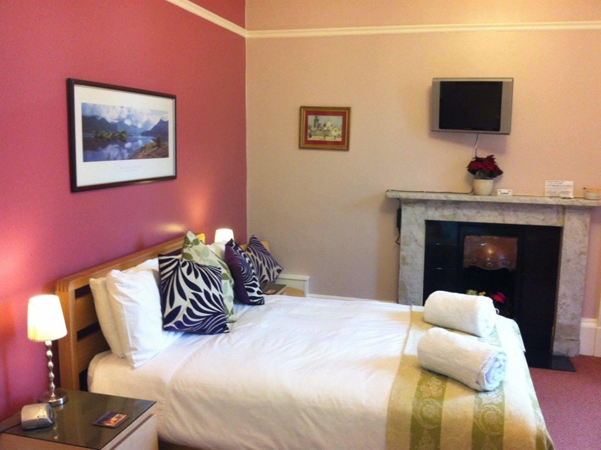 Bonnington Guest House Единбург Екстериор снимка